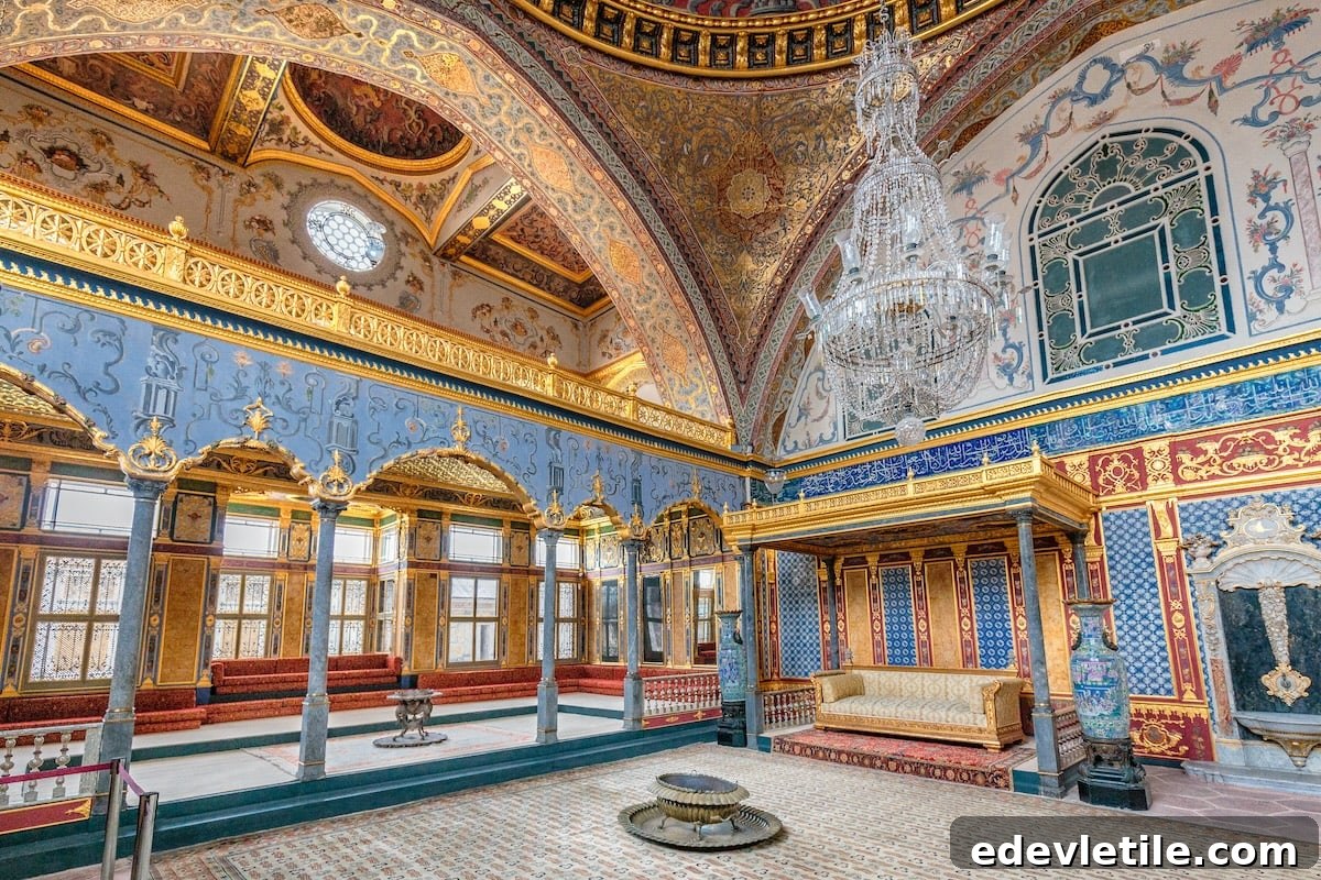 Topkapi Palace Travel Guide: Everything You Need to Know from a Local