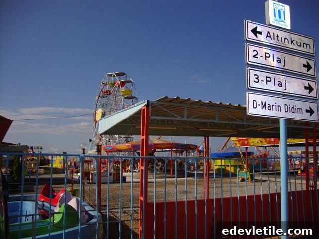Altinkum funfair