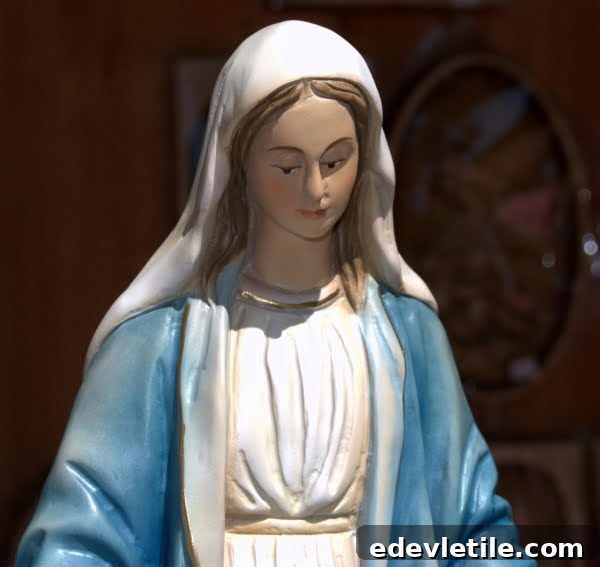 Statue of Mary