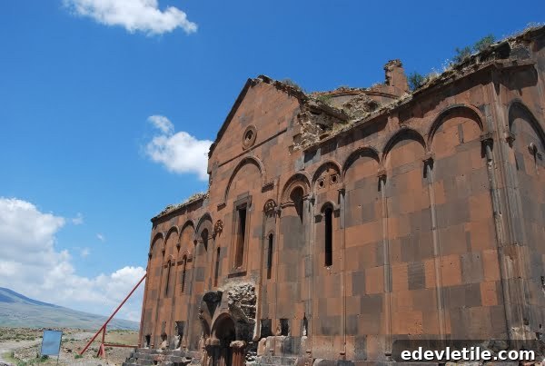 Cathedral Ani