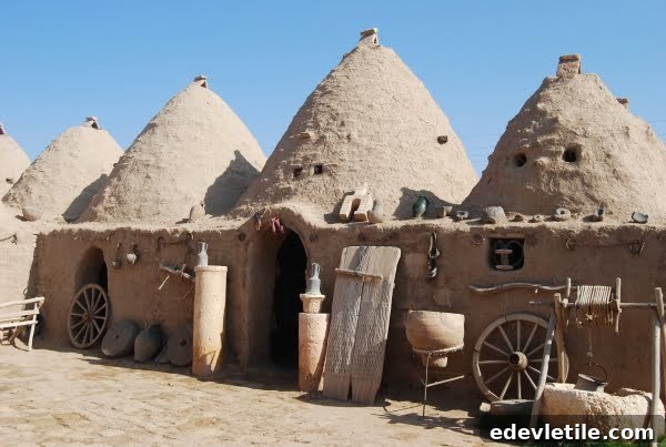 Harran beehive houses