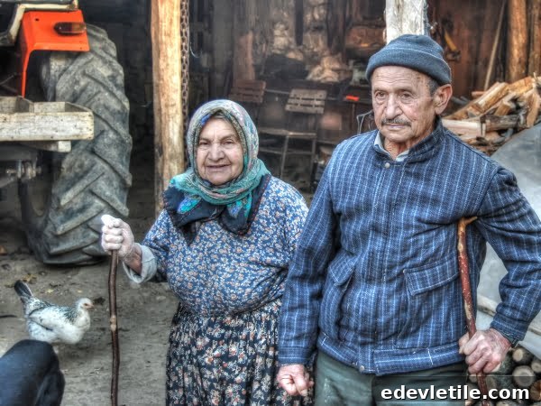 Dudas village