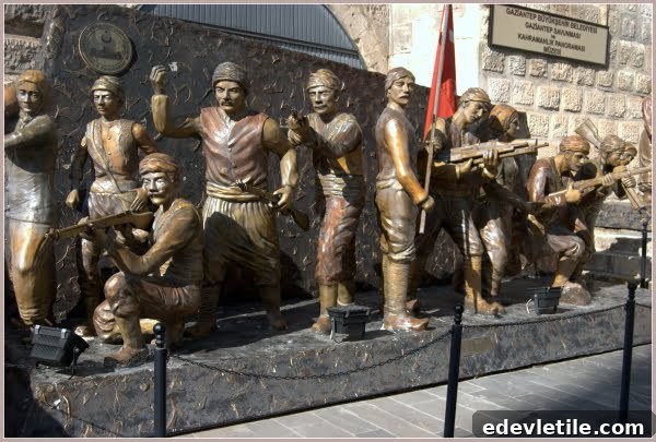 Statues outside Antep castle