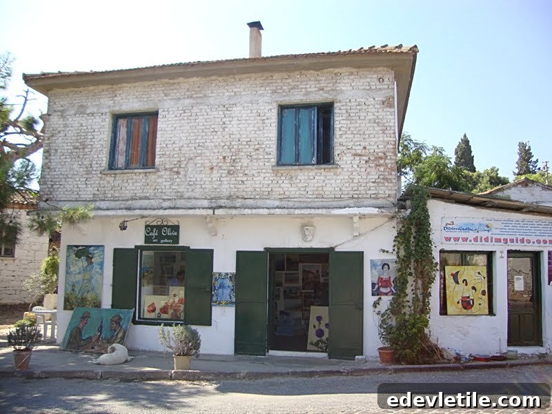 Cafe Olive Akkoy