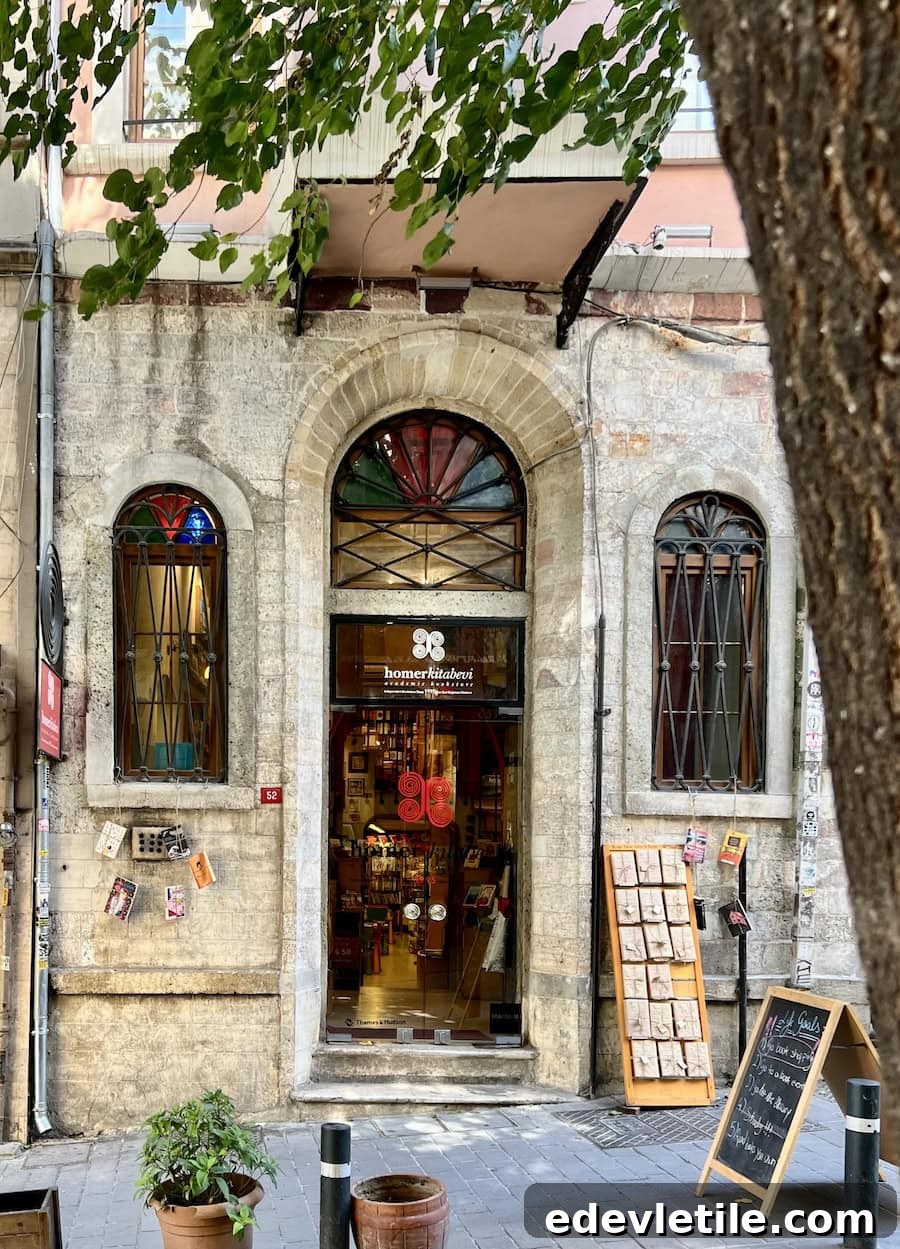 Curio shops near Galataport