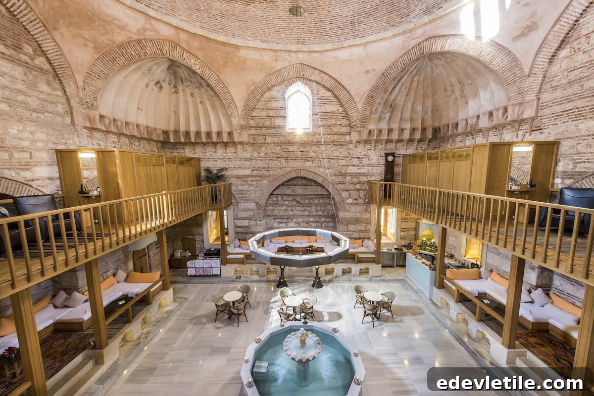 Inside Kılıç Ali Pasha Hamam