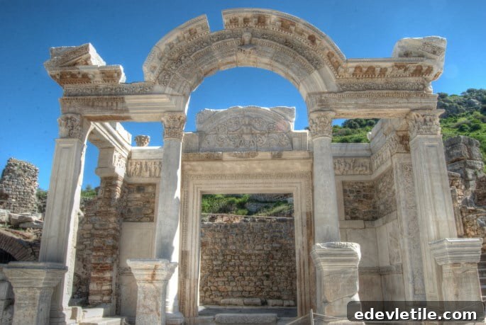 The-Temple-of-Hadrianus-of-Ephesus-Turkey
