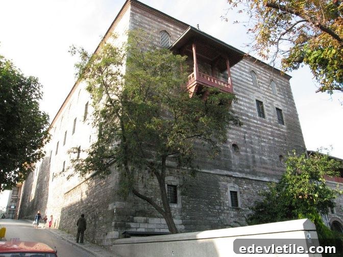 Turkish and Islamic Arts Museum