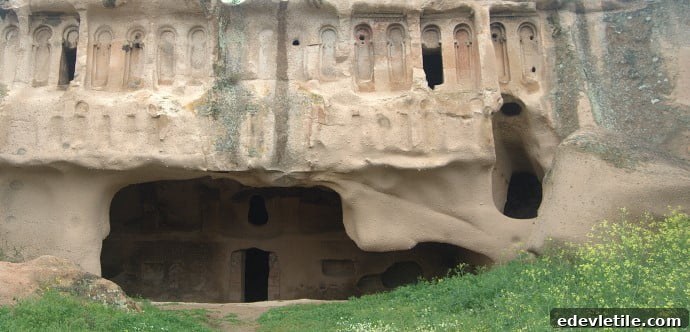 Facades at Chapel of Acik Saray