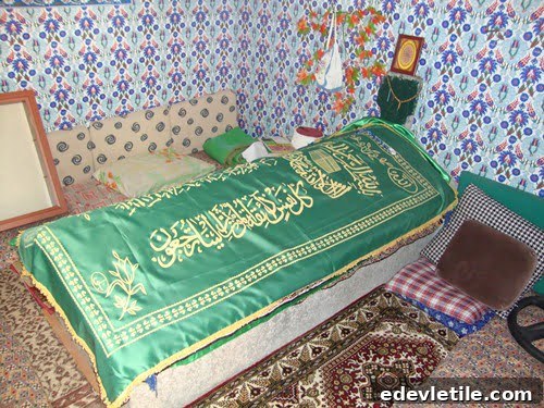tomb in soke